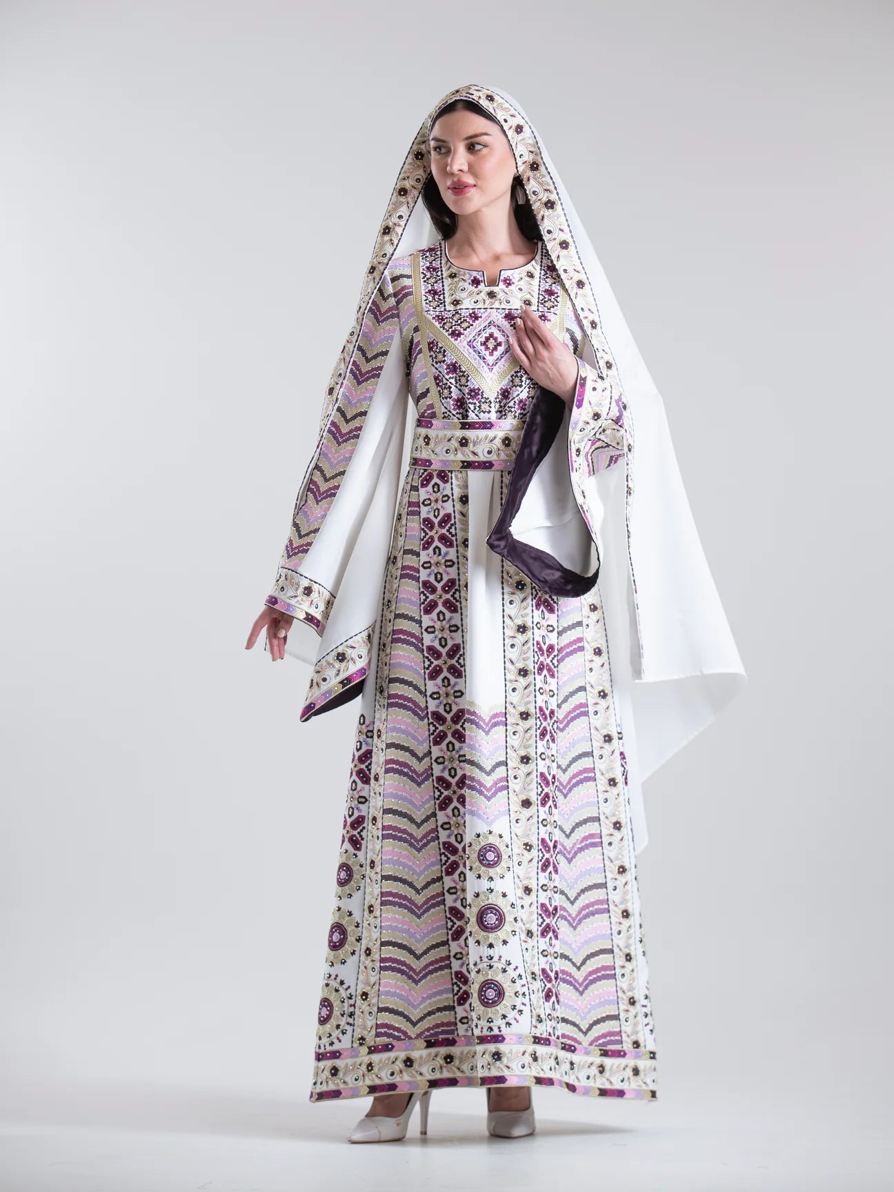 Dianna Luxury Thoub