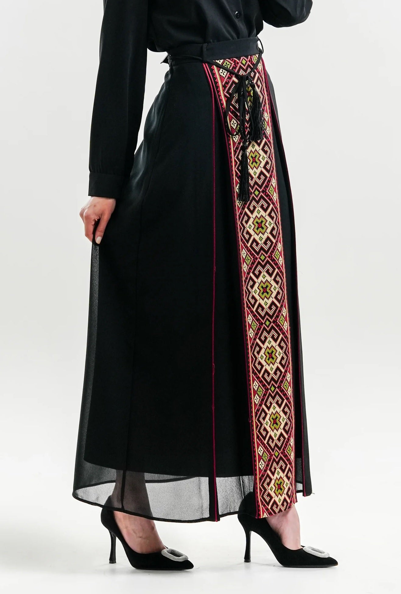 Embroidered Chiffon Style Skirt
