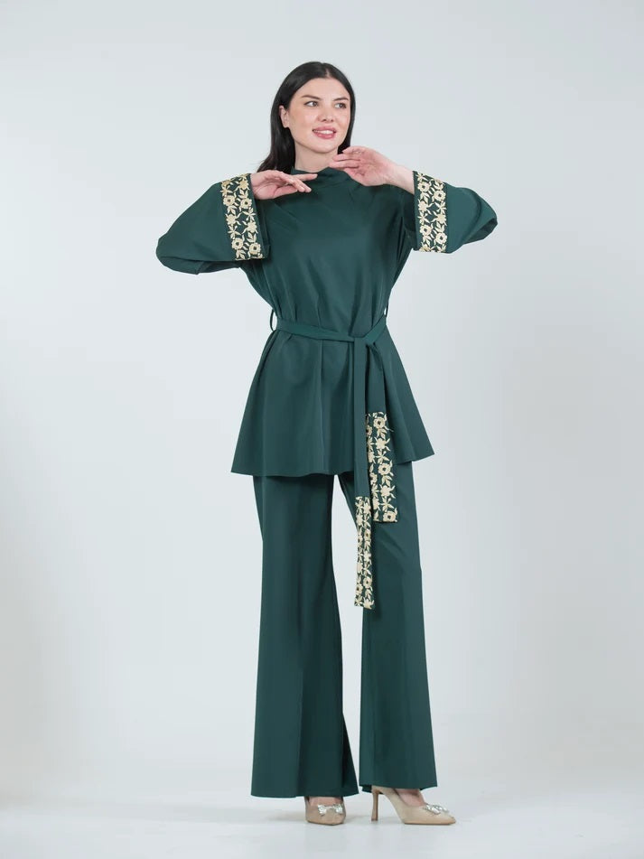 Women's embroidered set 1